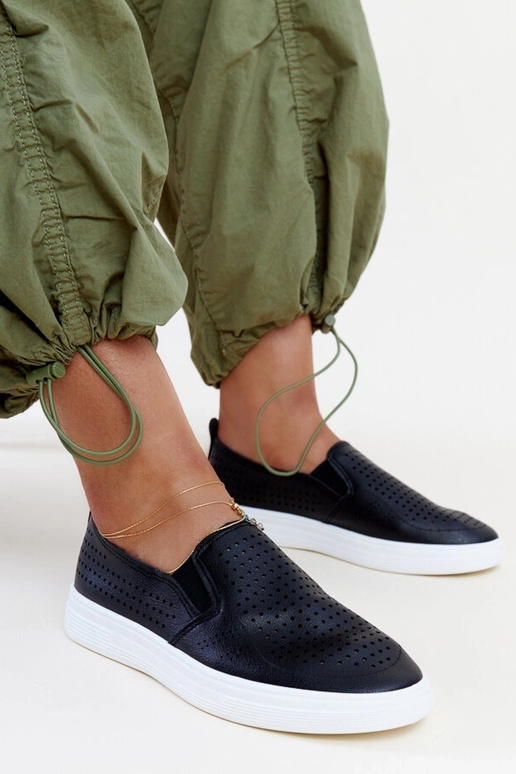 Čierne prelamované slip-on tenisky...