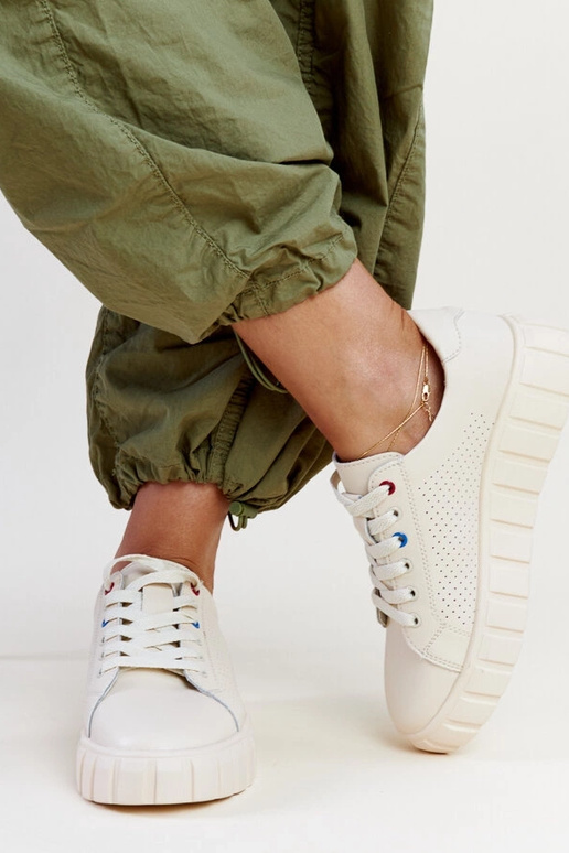 Béžové kožené sneakersy Zvonka