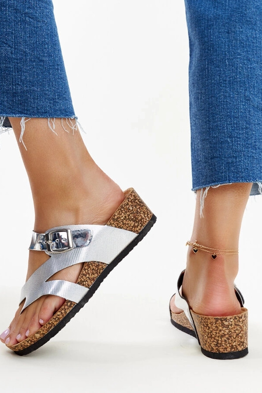 Sandále Donata v striebornej metalíze