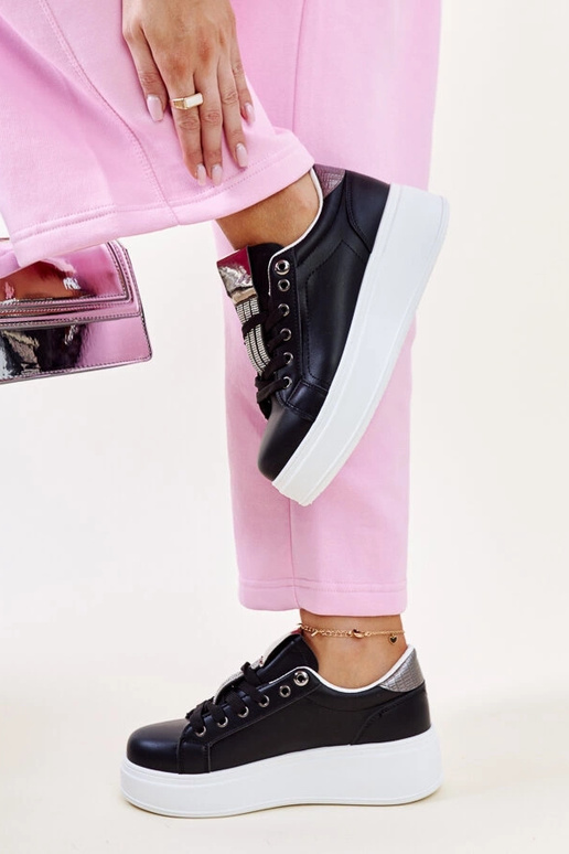 Čierno-strieborné tenisky so zirkónmi...