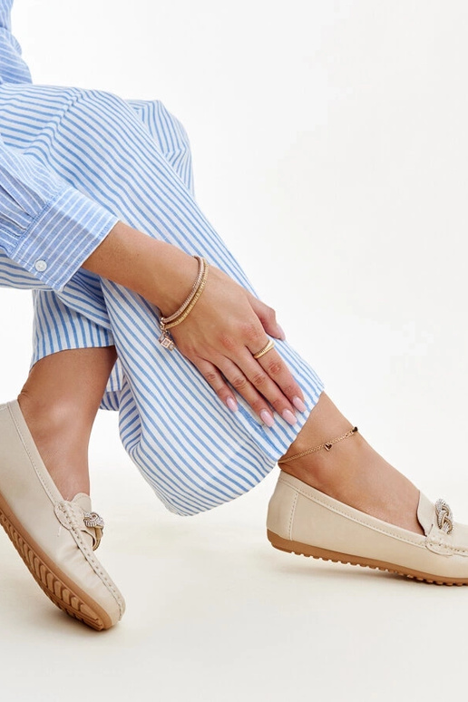 Béžové mokasíny zdobené zirkónmi Adiba