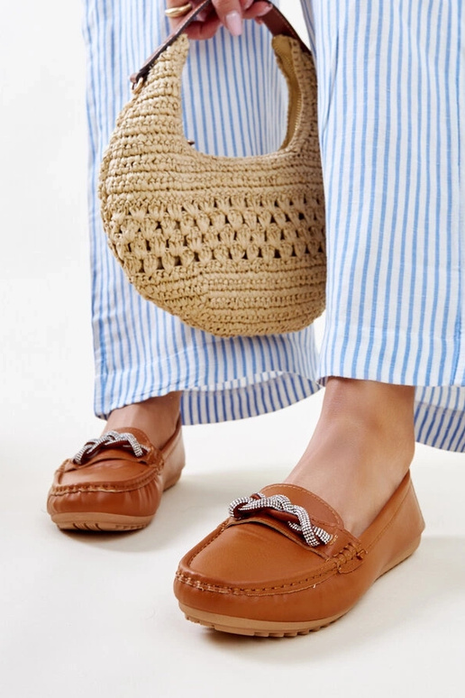 Hnedé mokasíny zdobené zirkónmi Adiba