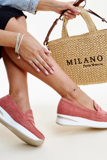 Ružové perforované topánky... 2