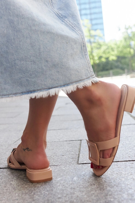 Béžové šľapky s koženou stielkou Wilia