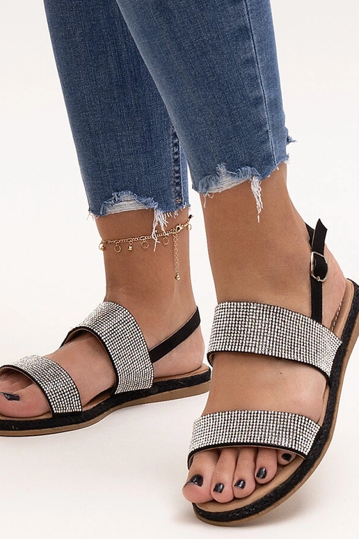 Čierne sandále zdobené zirkónmi Carvalia