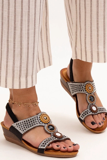 Lesklé nízke klinové... 2