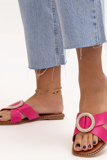 Ružové šľapky zdobené... 2