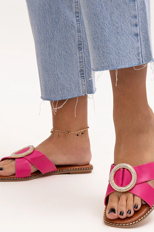 Ružové šľapky zdobené zirkónovou...