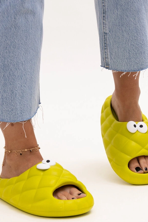 Zelené penové šľapky s očkami Gorges