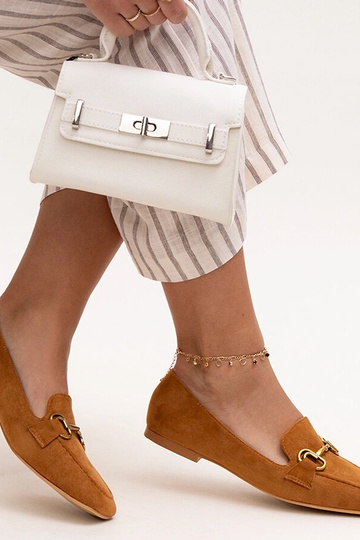 Hnedé mokasíny s prackou...