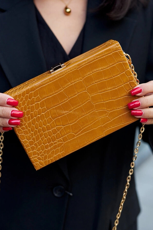 Žltá ,,kufor'' taška na retiazke Dratche