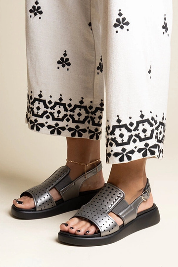 Grafitové sandále s...