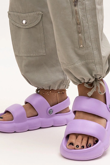 Ľahké penové sandále v... 2