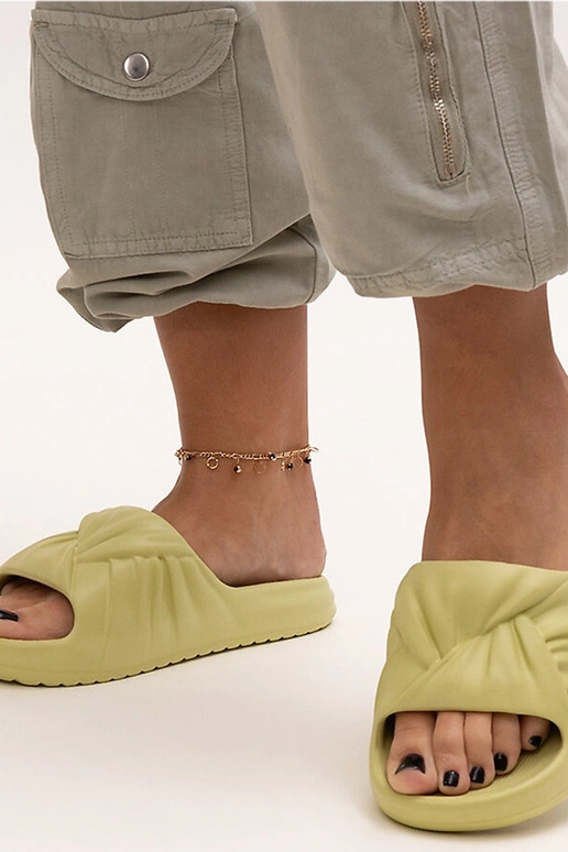 Zelené penové žabky Cunta