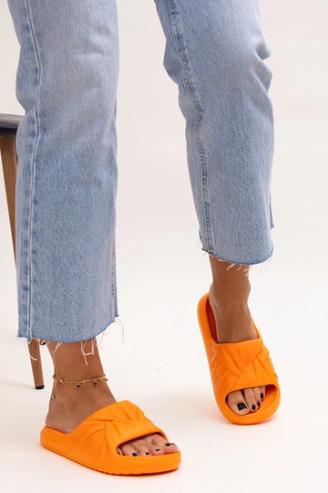 Penové žabky Orange Cunta 2