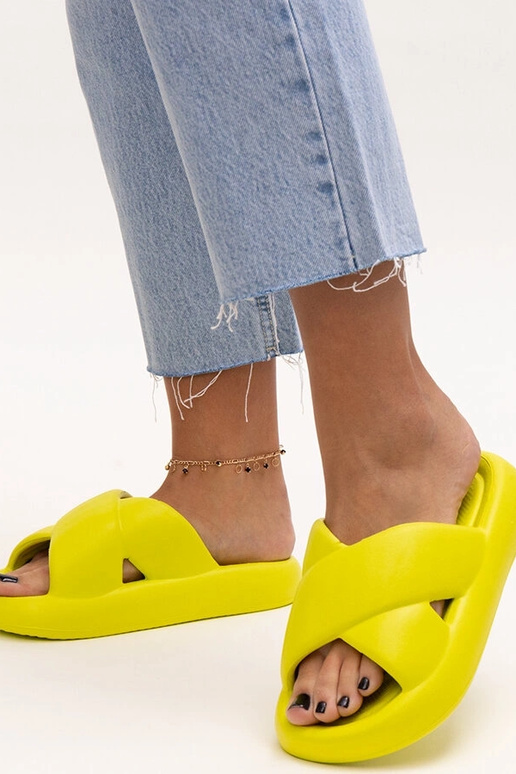 Zelené penové žabky Manua