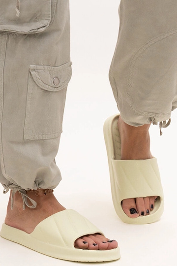 Zelené penové papuče Primula 2