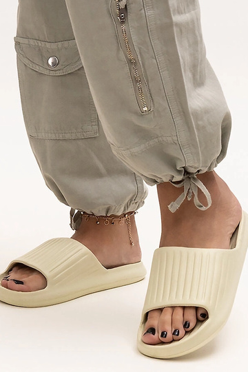 Penové žabky Gilly Green