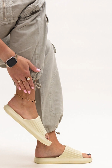 Penové žabky Gilly Green 2