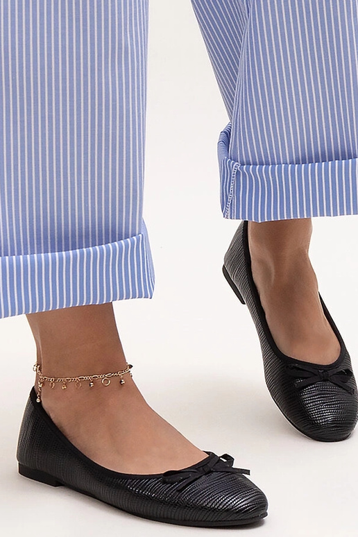 Čierne balerínky s mašľou a koženou...