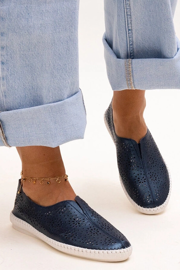 Kožené prelamované topánky Bernice Navy Blue 2
