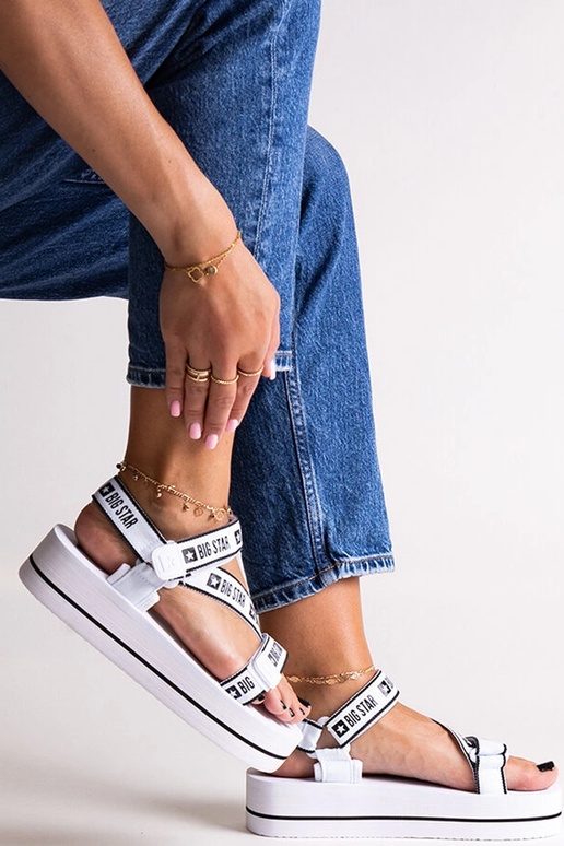 Biele sandále na platforme Big Star...