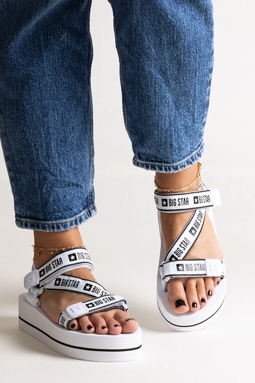Biele sandále na platforme Big Star...