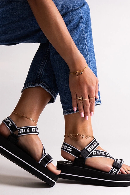 Čierne sandále na platforme Big Star...