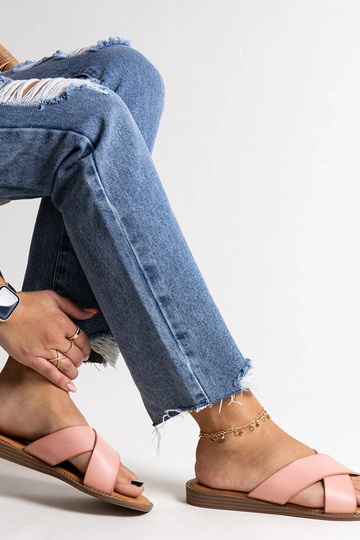 Ružové eko kožené šľapky...