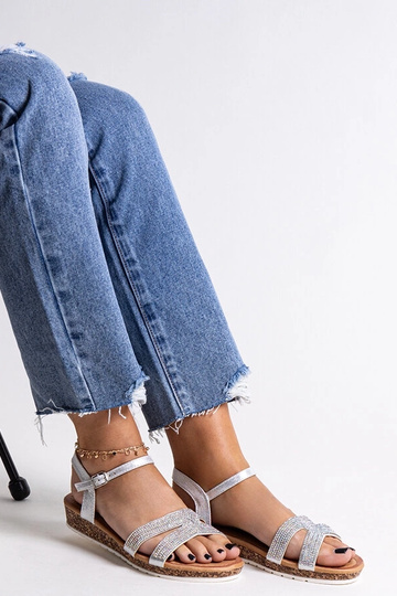 Strieborné nízke klinové...