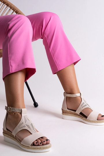 Béžové nízke klinové... 2