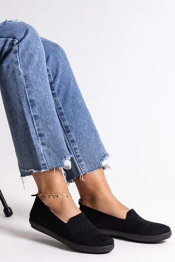 Čierne nazúvacie látkové...