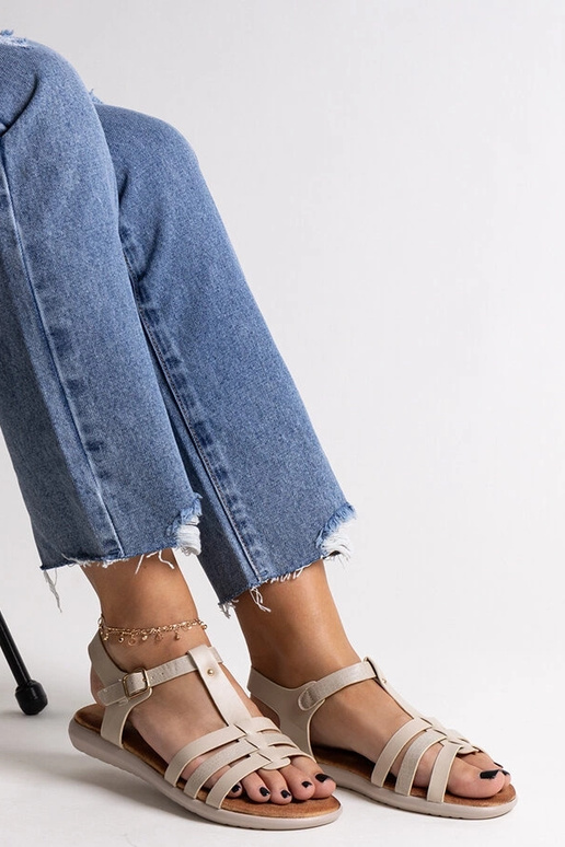 Biele sandále z eko kože Grimalda