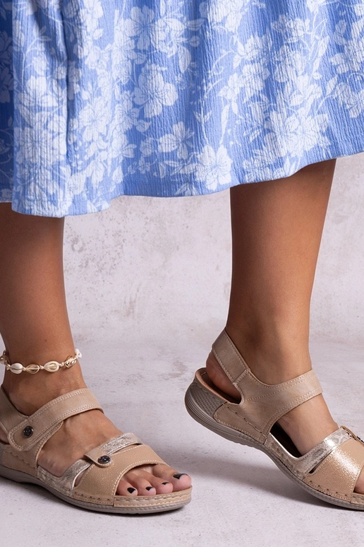 Hnedé sandále na platforme Huri