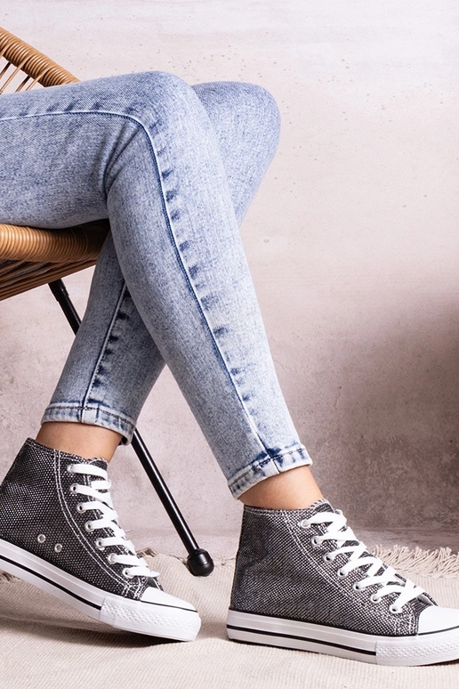 Čierne vysoké tenisky z lesklej...