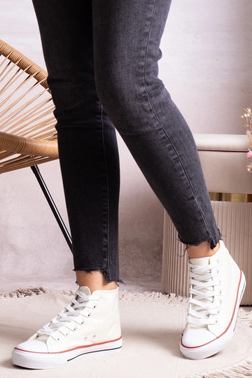 Biele vysoké tenisky z...