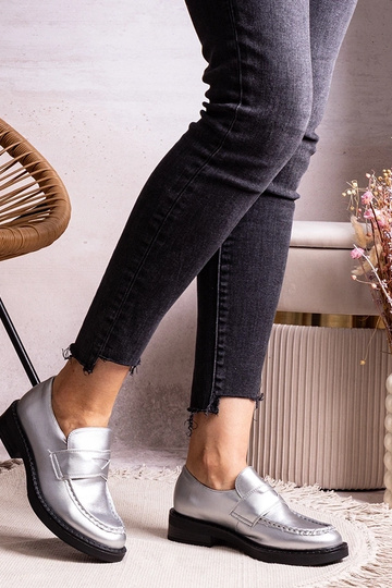 Strieborné elegantné...