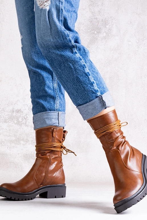 Hnedé čižmy z ekokože Sahera