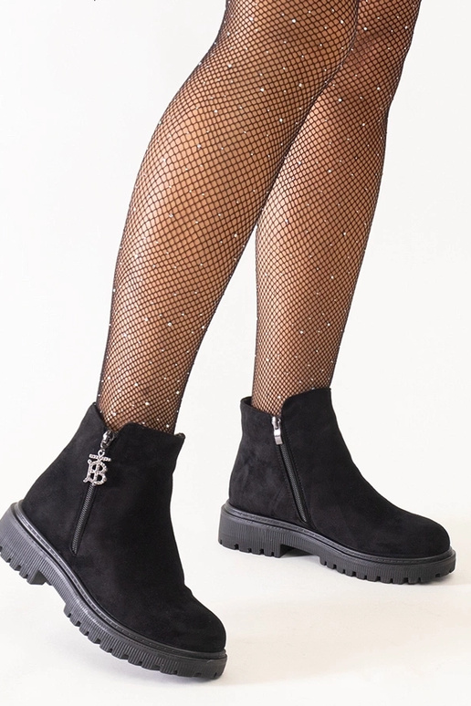 Čierne členkové čižmy s ozdobným...