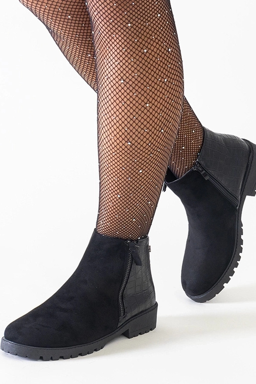 Čierne členkové topánky s krokodílim...