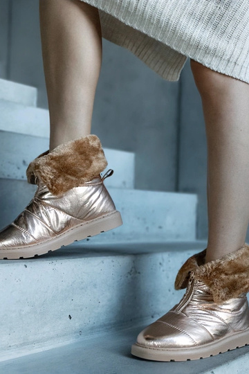 Zlaté zateplené snehule s...