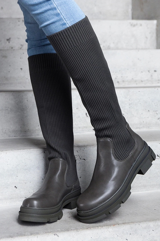 Zelené nazúvacie čižmy s elastickým...