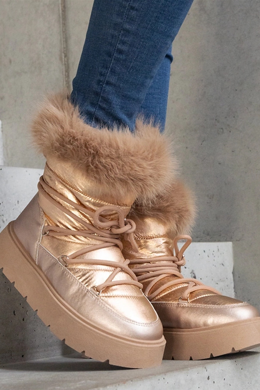 Béžové zateplené snehule s kožušinkou...