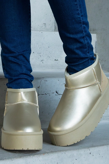 Zlaté nízke snehule na... 2