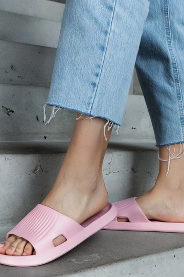 Drevo ružové penové papuče