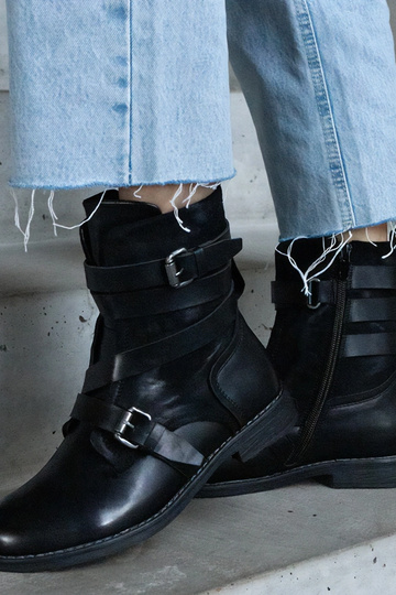 Čierne zateplené boty na...