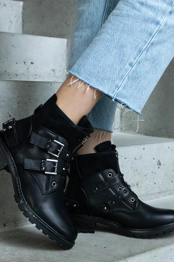 Čierne členkové čižmy s... 2