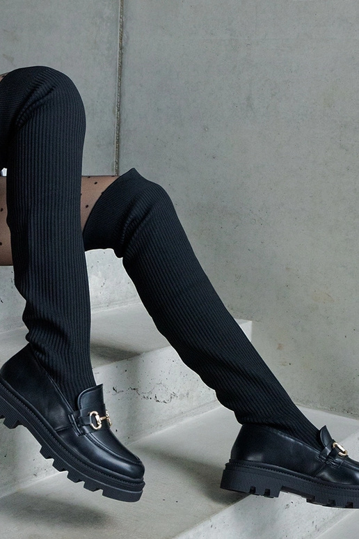 Čierne čižmy s elastickou špicou na...