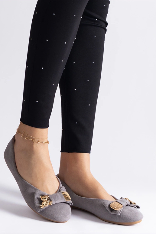 Šedé balerínky zdobené mašľou a...