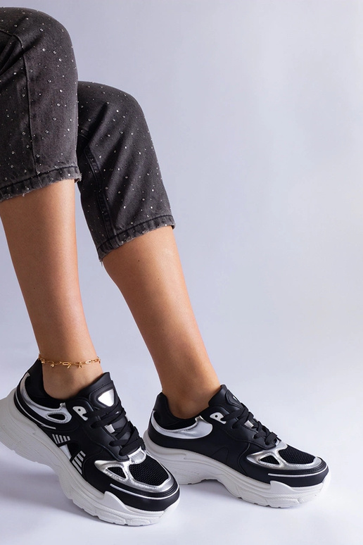 Čierne dámske tenisky so striebornými...